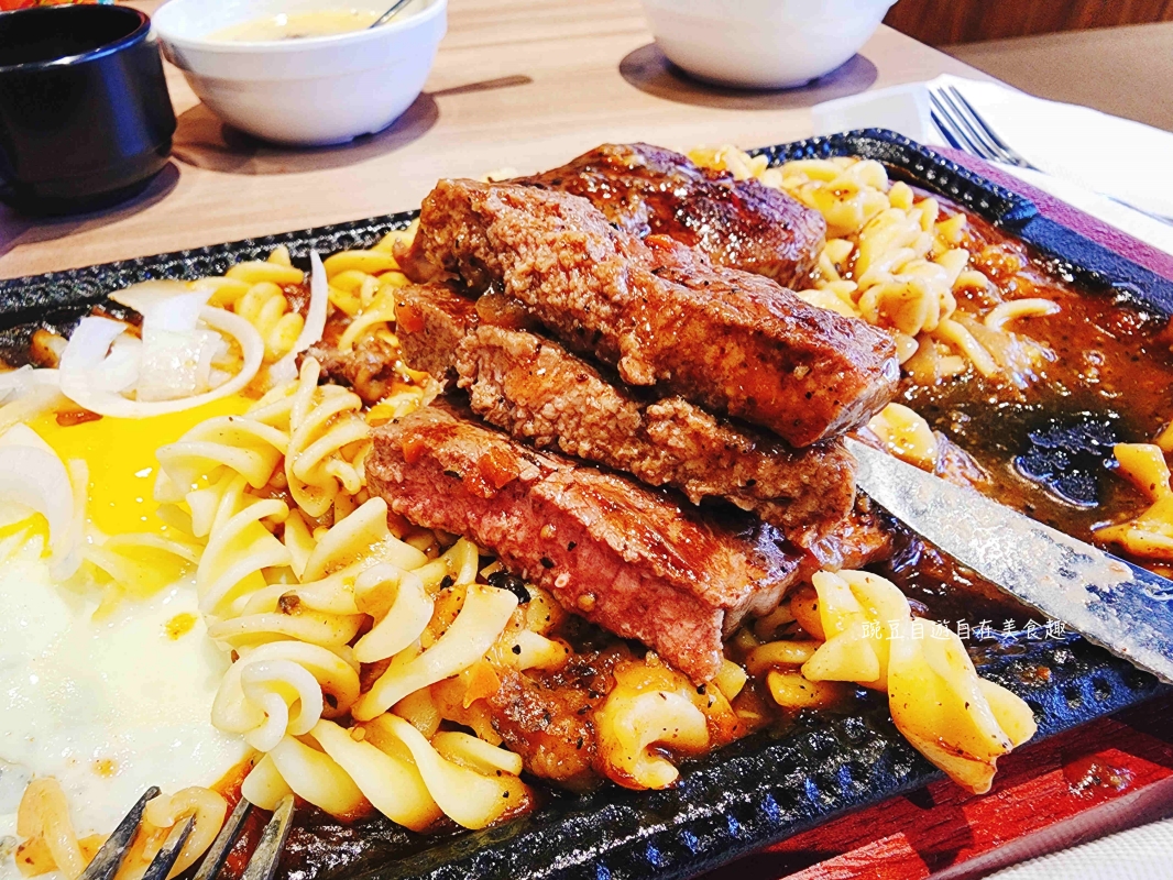 成功牛排(高雄鳳山)連鎖平價牛排店自助吧吃到飽菜單 - 第14張圖