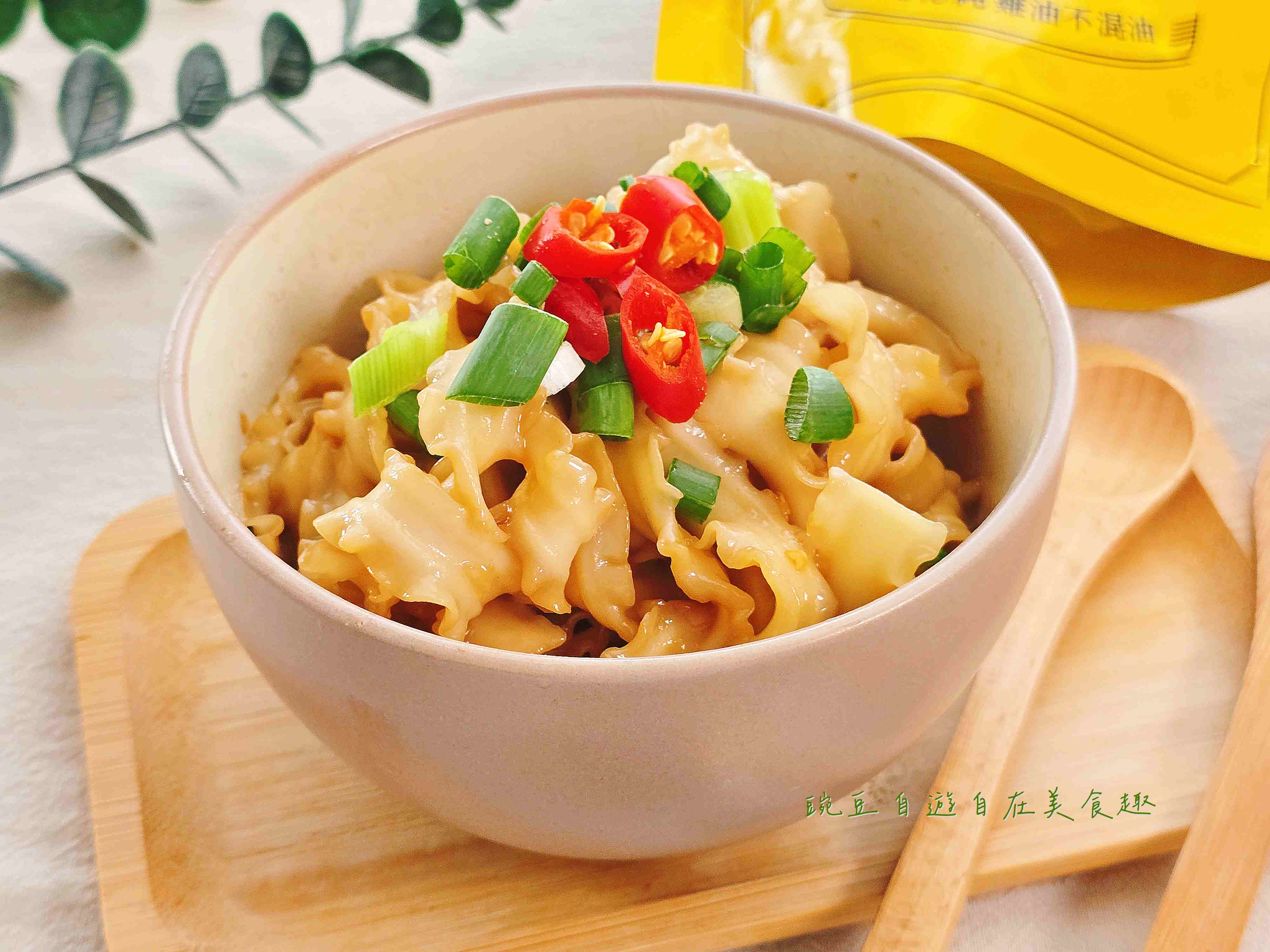 滴雞精推薦|玄羽皇家滴雞精 美味方便補營養 皇家雞油蔥醬 料理好幫手 - 第11張圖 滴雞精推薦|玄羽皇家滴雞精 美味方便補營養 皇家雞油蔥醬 料理好幫手