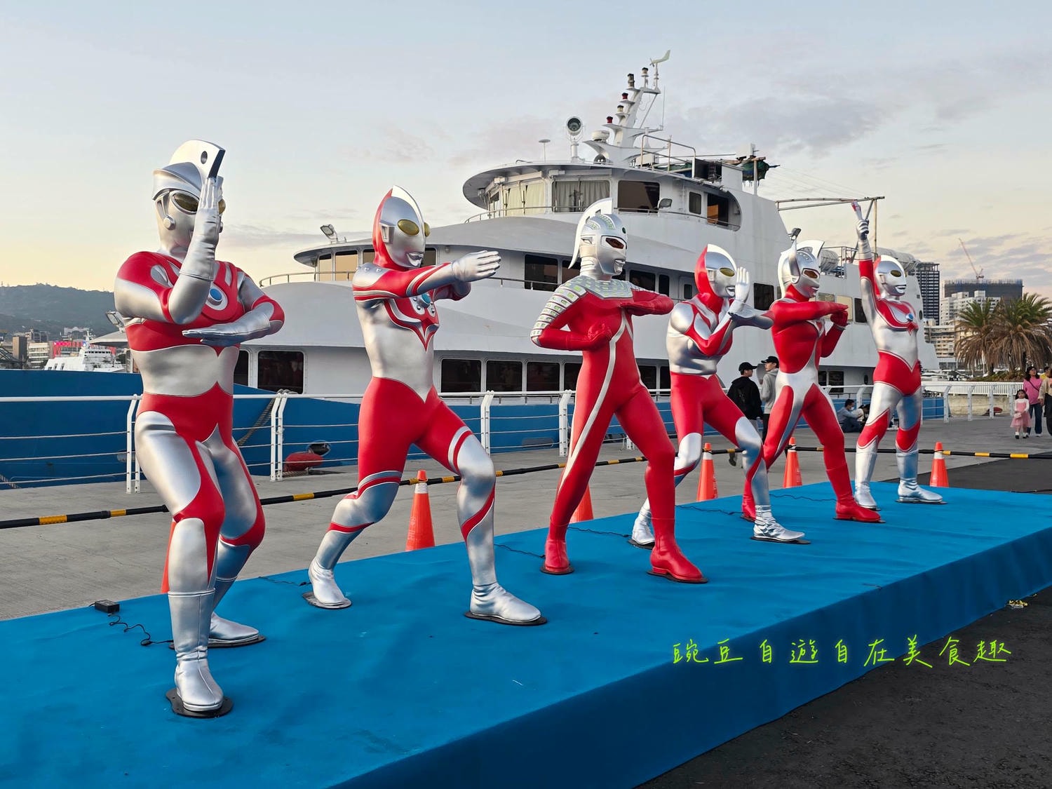2026 高雄冬日遊樂園攻略：超人力霸王 Ultraman 登陸愛河灣！時間、地點、必拍亮點全攻略