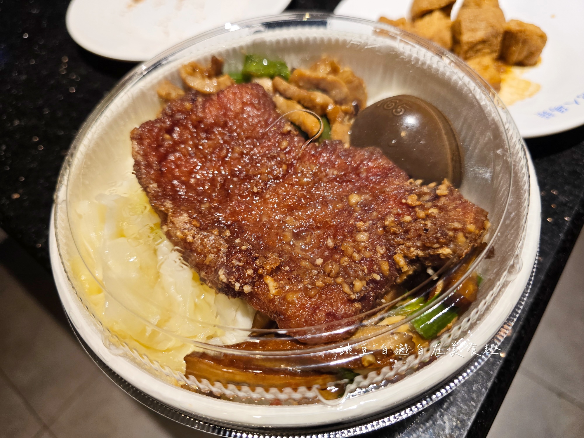 高雄一人KTV怎麼唱最划算?享溫馨獨唱心得、最便宜時段、計價方式與省錢吃法各家歡唱費整理 - 第5張圖 高雄一人KTV怎麼唱最划算?享溫馨獨唱心得、最便宜時段、計價方式與省錢吃法各家歡唱費整理