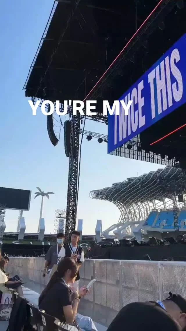 twice 來了
海景第一排視角

#twice #twice高雄 #twice高雄場