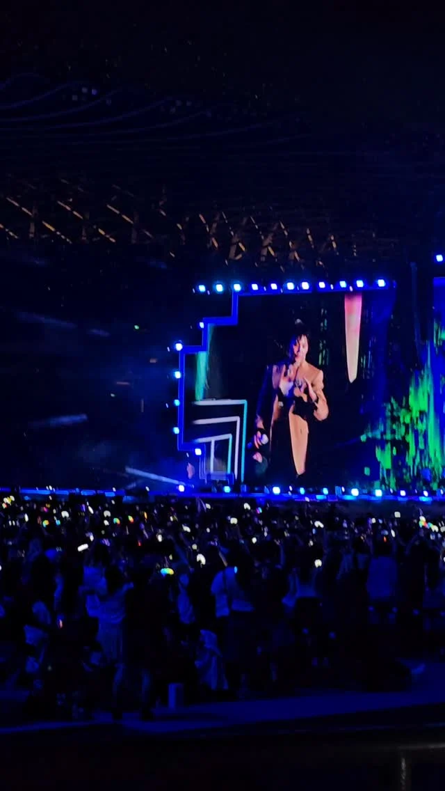 老歌還是好聽 細胞都活了過來

K-SPARK IN KAOHSIUNG 2026 
高雄拼盤演唱會
GD一來氣氛超爆
今天音響、麥克風、耳機都一直有狀況
視線不良區也太多了
#kspark #gd #世運主場館